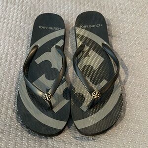Tory Burch flip flops - EUC - size 9?